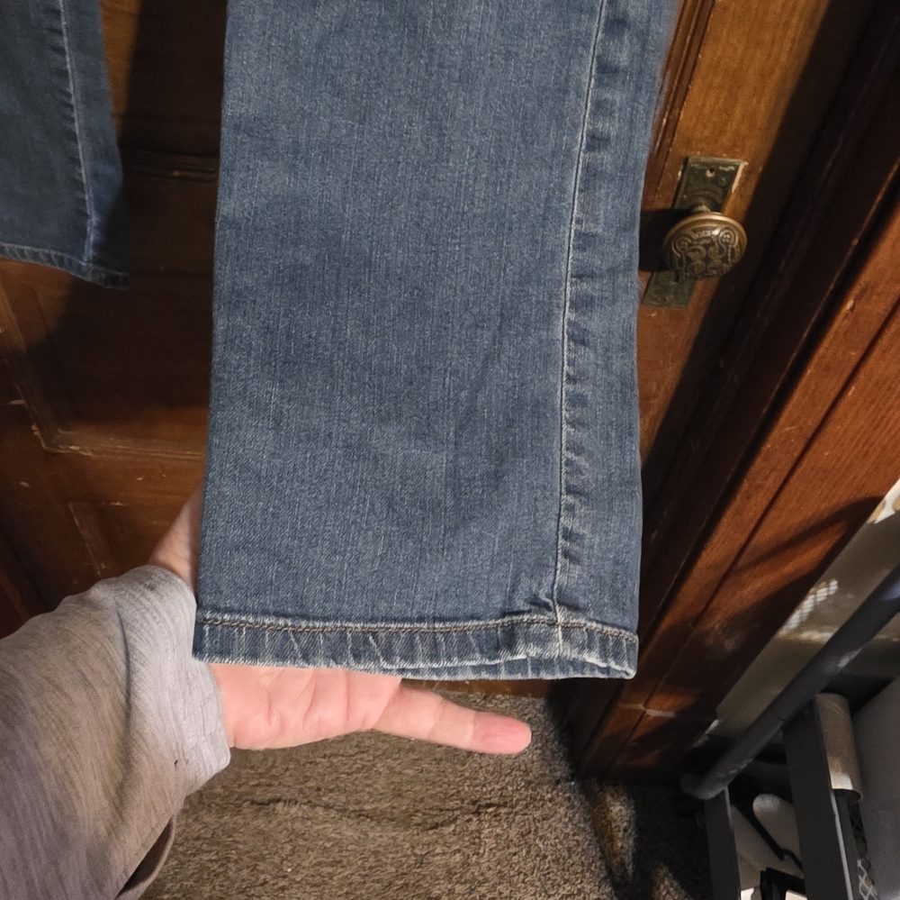 Gap 1969 Real Straight Jeans Medium Wash Size 28/6 - Picture 4 of 9